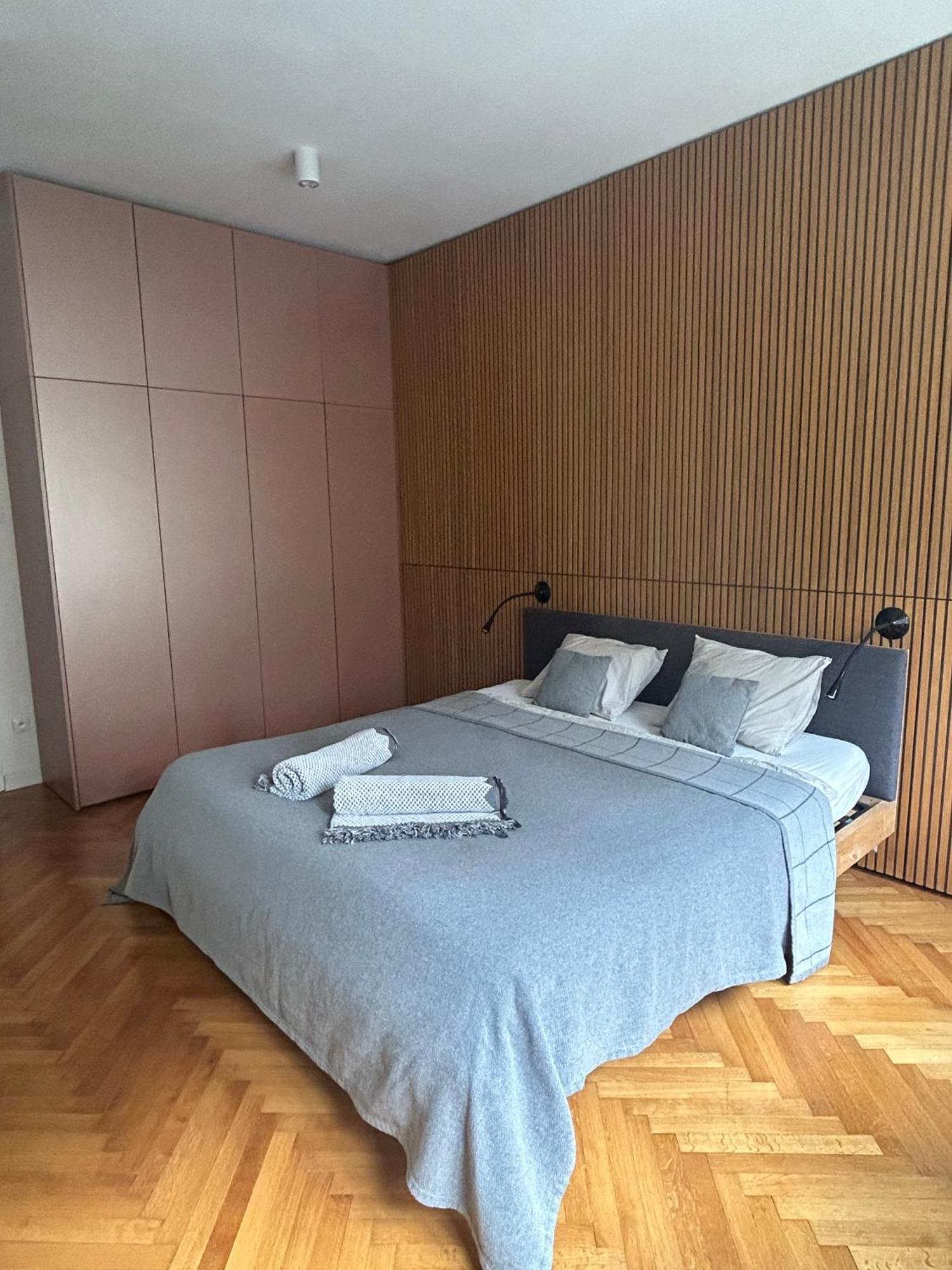 Franakrala Apartment In Old Town Close To Presidential Palace Bratislava Bagian luar foto