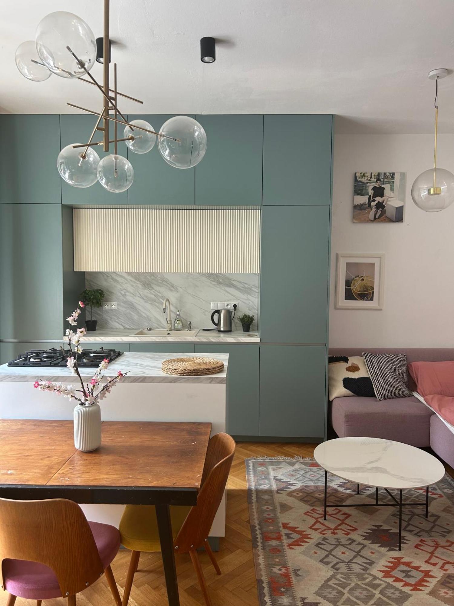 Franakrala Apartment In Old Town Close To Presidential Palace Bratislava Bagian luar foto